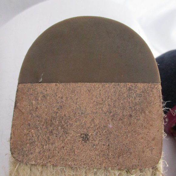 Lanvin Fuchsia and Black Suede Studded Espadrilles (Pre-owned) Size 39 EU / 9 US - Picture 16 of 16